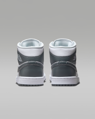 NIKE公式】エア ジョーダン 1 MID ウィメンズシューズ.オンライン